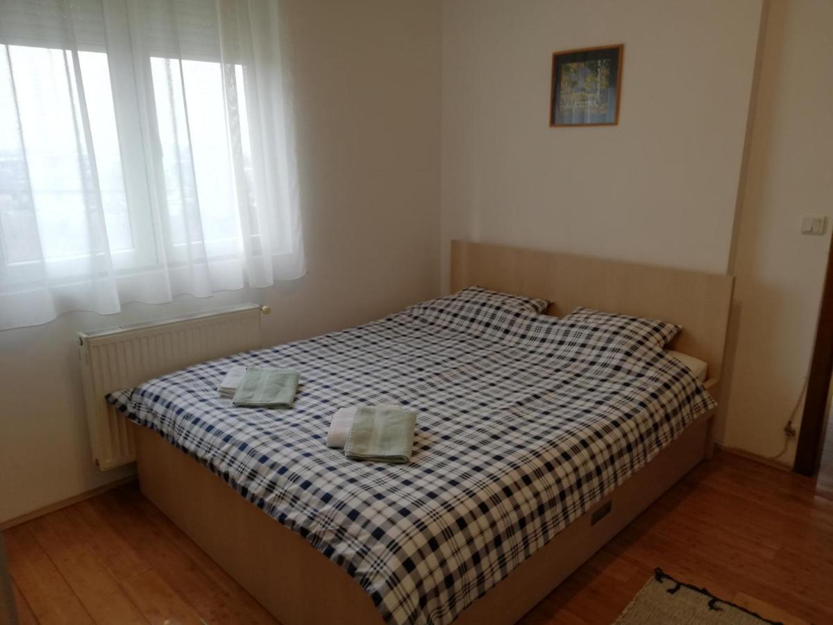 Apartman Breza 쿠르셰바츠 외부 사진