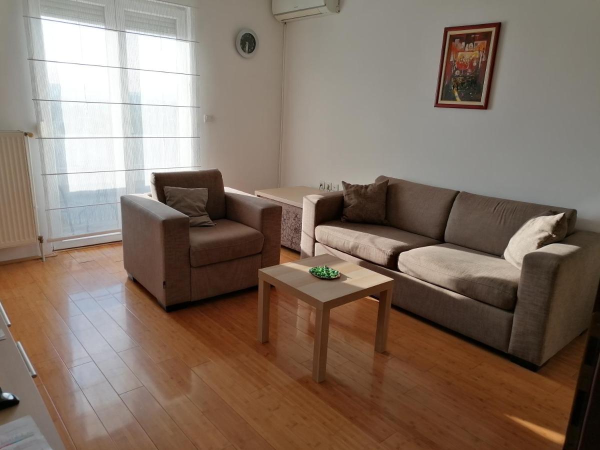 Apartman Breza 쿠르셰바츠 외부 사진