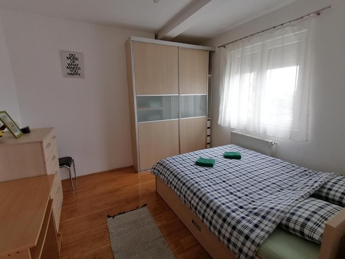 Apartman Breza 쿠르셰바츠 외부 사진